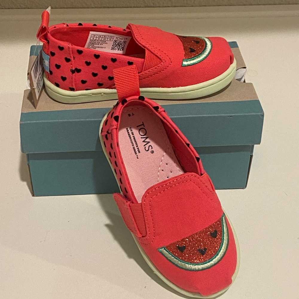 TOMS Kids Red Watermelon Slip-On Sneakers